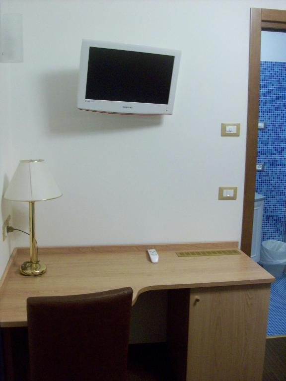 Hotel Mondial Лидо-ди-Езоло Номер фото